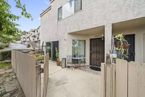 302 Travelodge Dr, El Cajon, CA 92020