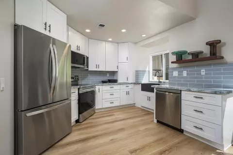 10717 Matinal Cir, San Diego, CA 92127