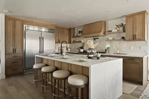9320 Fortune Ln, La Mesa, CA 91941