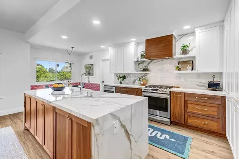 11228 Horizon Hills Dr, El Cajon, CA 92020