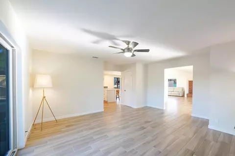 Living - 24946 Abalar Way, Ramona, CA 92065 photo 9 of 10