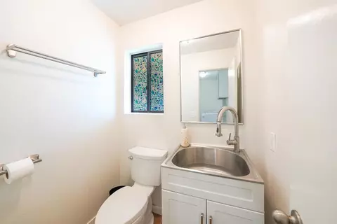 Bath - 24946 Abalar Way, Ramona, CA 92065 photo 1 of 3