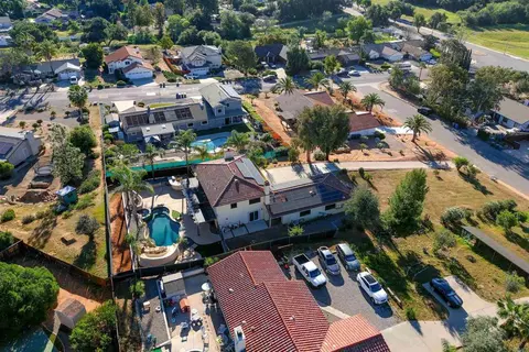 View/Area - 24946 Abalar Way, Ramona, CA 92065 photo 6 of 8