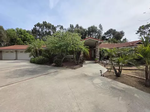 1243 Hidden Mountain Dr, El Cajon, CA 92019