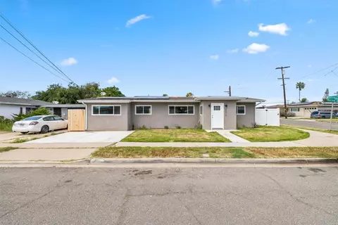 5372 Barstow St, San Diego, CA 92117