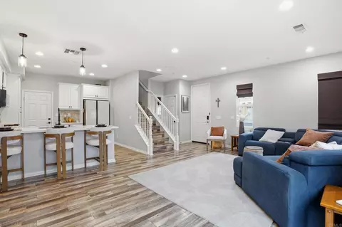 8629 Sage Shadow Dr, Lakeside, CA 92040