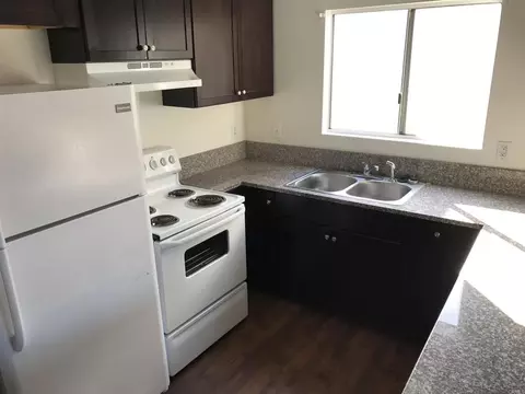 1051 Rock Springs Rd #242, Escondido, CA 92026