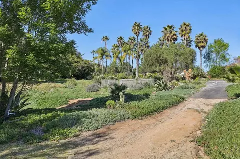 Exterior - 1761 Winterwarm Dr, Fallbrook, CA 92028 photo 16 of 26