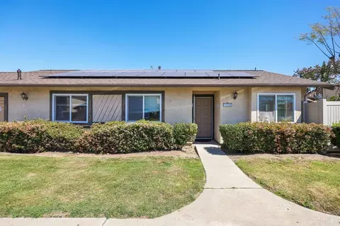 10385 Seth Way, Santee, CA 92071
