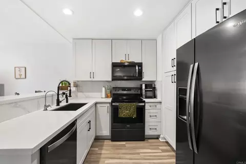 6780 Friars Rd #243, San Diego, CA 92108