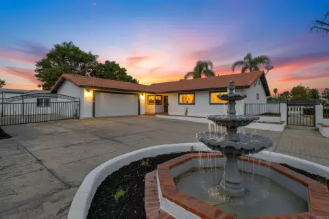 5315 Old Dairy Ct, Bonita, CA 91902
