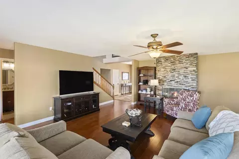 Living - 13658 Sage Mountain Ln, Jamul, CA 91935 photo 5 of 6