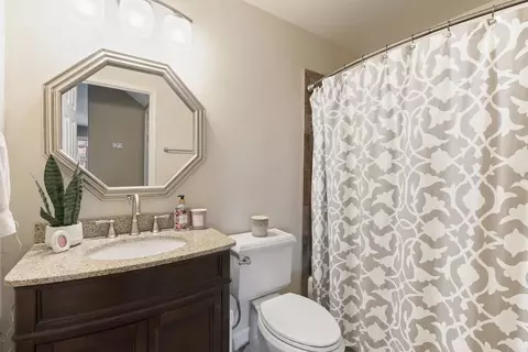 Bath - 13658 Sage Mountain Ln, Jamul, CA 91935 photo 1 of 10