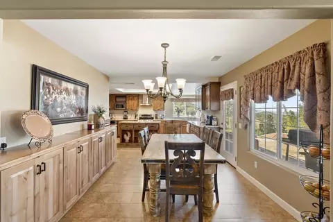 Dining - 13658 Sage Mountain Ln, Jamul, CA 91935 photo 4 of 5