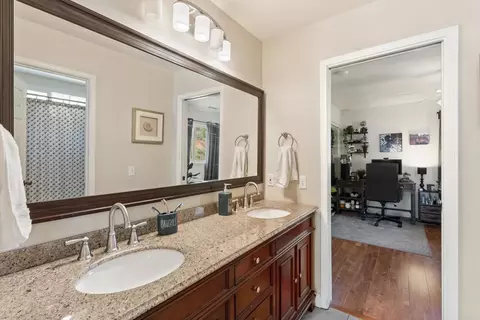 Bath - 13658 Sage Mountain Ln, Jamul, CA 91935 photo 2 of 10