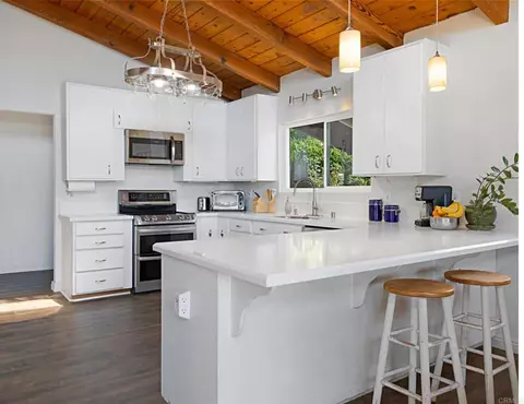 Kitchen - 3333 Suncrest Blvd, El Cajon, CA 92021 photo 3 of 3