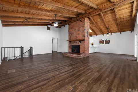 Living - 3333 Suncrest Blvd, El Cajon, CA 92021 photo 4 of 4