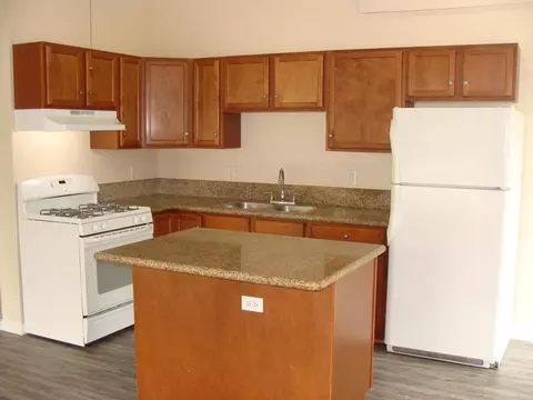 Kitchen - 12652 Julian Ave, Lakeside, CA 92040 photo 1 of 3