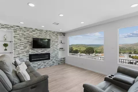 7467 Mission Gorge Rd #219, Santee, CA 92071