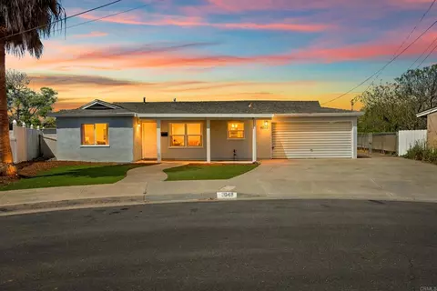 9048 Willowgrove Pl, Santee, CA 92071