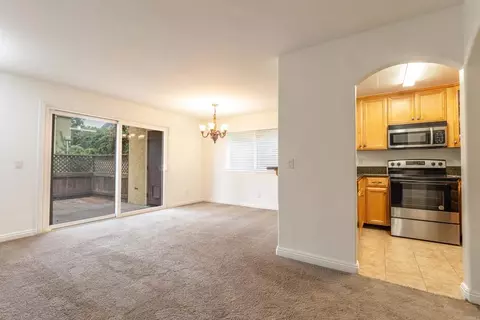 Living - 1145 Helix St #13, Spring Valley, CA 91977 photo 1 of 2