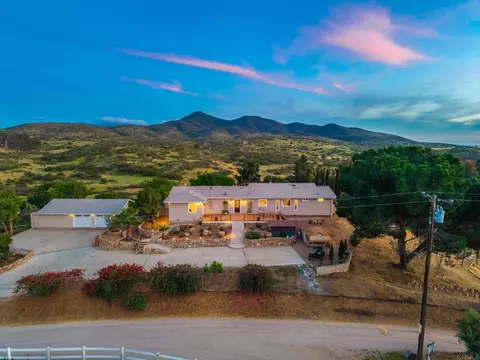 2816 Pioneer Way, Jamul, CA 91935