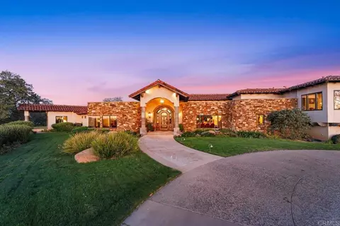 Exterior - 20655 Sutherland Dam Rd, Ramona, CA 92065 photo 11 of 12