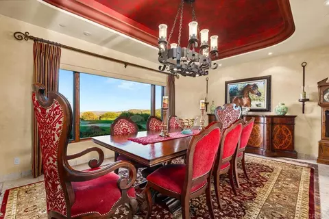 Dining - 20655 Sutherland Dam Rd, Ramona, CA 92065 photo 2 of 4