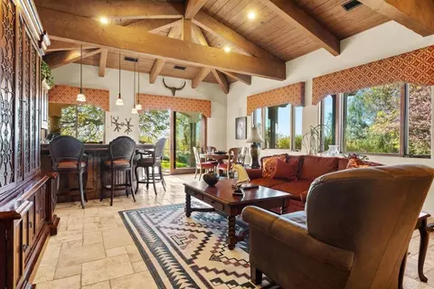 Living - 20655 Sutherland Dam Rd, Ramona, CA 92065 photo 5 of 6