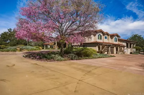 Exterior - 20655 Sutherland Dam Rd, Ramona, CA 92065 photo 2 of 12