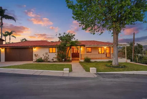 3861 Grandview Pl, Bonita, CA 91902