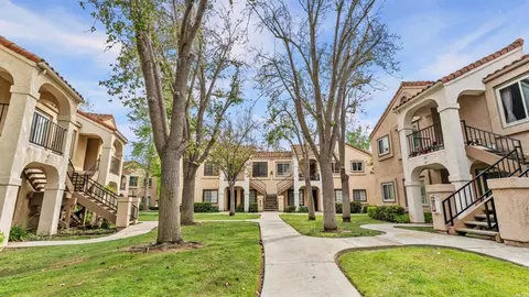 10684 Dabney Dr #106, San Diego, CA 92126