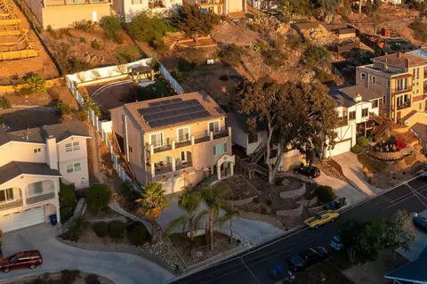 1657 Coronado Ave, Spring Valley, CA 91977