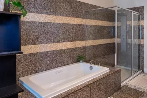 Bath - 1657 Coronado Ave, Spring Valley, CA 91977 photo 2 of 4