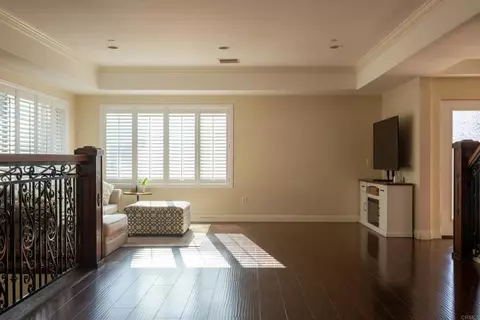 Living - 1657 Coronado Ave, Spring Valley, CA 91977 photo 2 of 4
