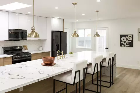 4380 Rolfe Rd, San Diego, CA 92117