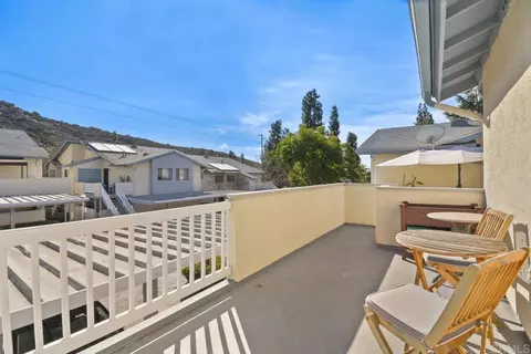 10386 Alphonse St, Santee, CA 92071