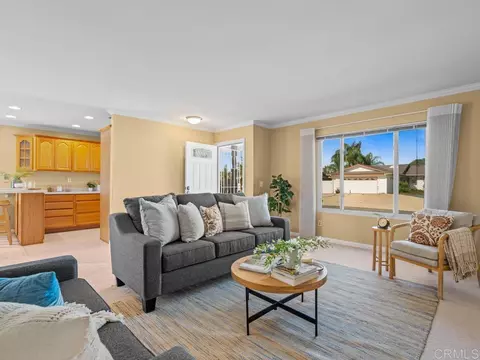 10020 Stanley Ct, Santee, CA 92071