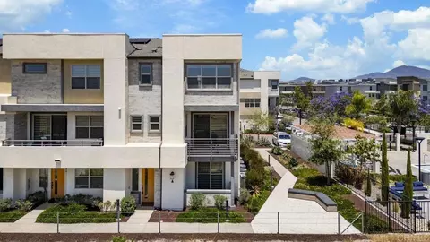 1891 Cosmopolitan Ln #6, Chula Vista, CA 91915