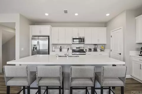 1891 Cosmopolitan Ln #6, Chula Vista, CA 91915