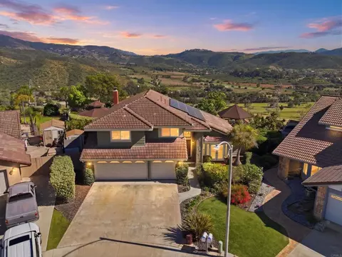 2134 Ricard Ct, El Cajon, CA 92019