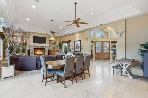 Dining - 15161 La Manda Dr, Poway, CA 92064 photo 3 of 6