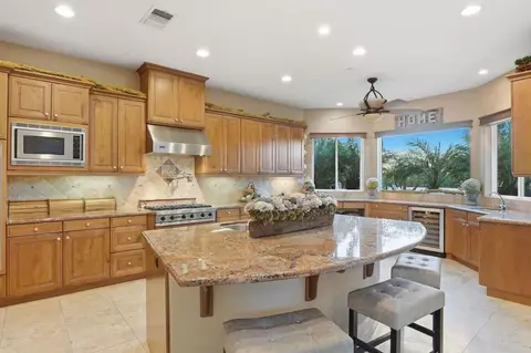 Kitchen - 15161 La Manda Dr, Poway, CA 92064 photo 1 of 10