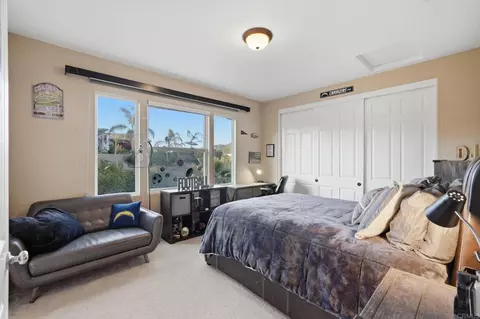 Bedroom - 15161 La Manda Dr, Poway, CA 92064 photo 5 of 8
