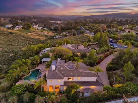 View/Area - 15161 La Manda Dr, Poway, CA 92064 photo 4 of 8
