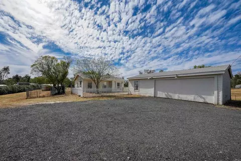 354 Magnolia Ave, Ramona, CA 92065