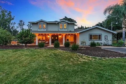 1240 S Grade Rd, Alpine, CA 91901