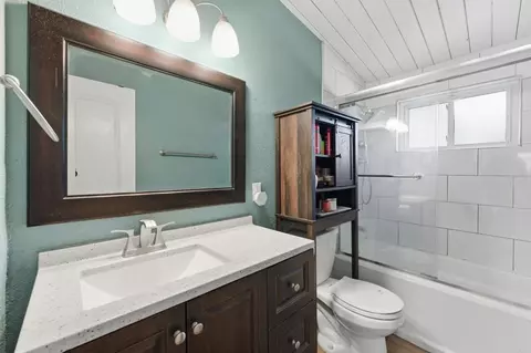 Bath - 9838 Ivanho St, Spring Valley, CA 91977 photo 1 of 1