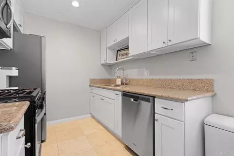 Kitchen - 9727 Winter Gardens Blvd #92, Lakeside, CA 92040 photo 1 of 3