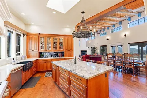 Kitchen - 13613 Hillside Estates Dr, Jamul, CA 91935 photo 4 of 6